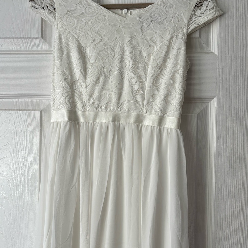 Elegant White Lace Kids Dress